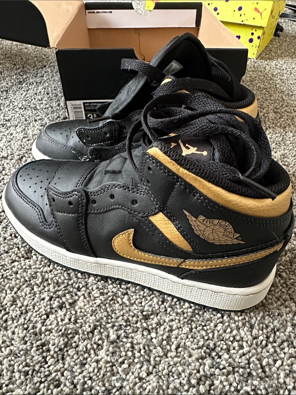Jordan Kids' High-Top Sneakers in Black and Gold